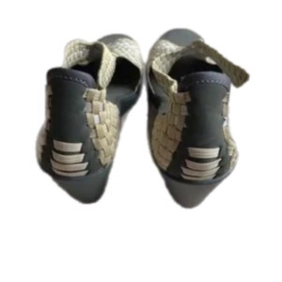 Like new! Steven by Steve Madden Matiee Wedge Sandals - Picture 6 of 6